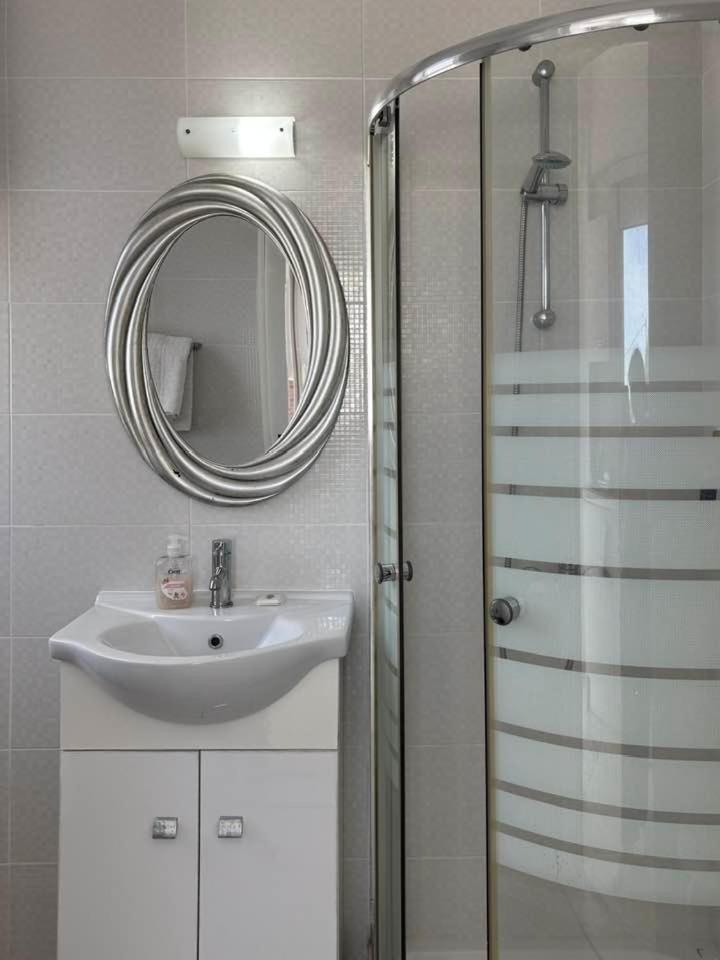 Olia Studios Olga Studios Фалираки Екстериор снимка